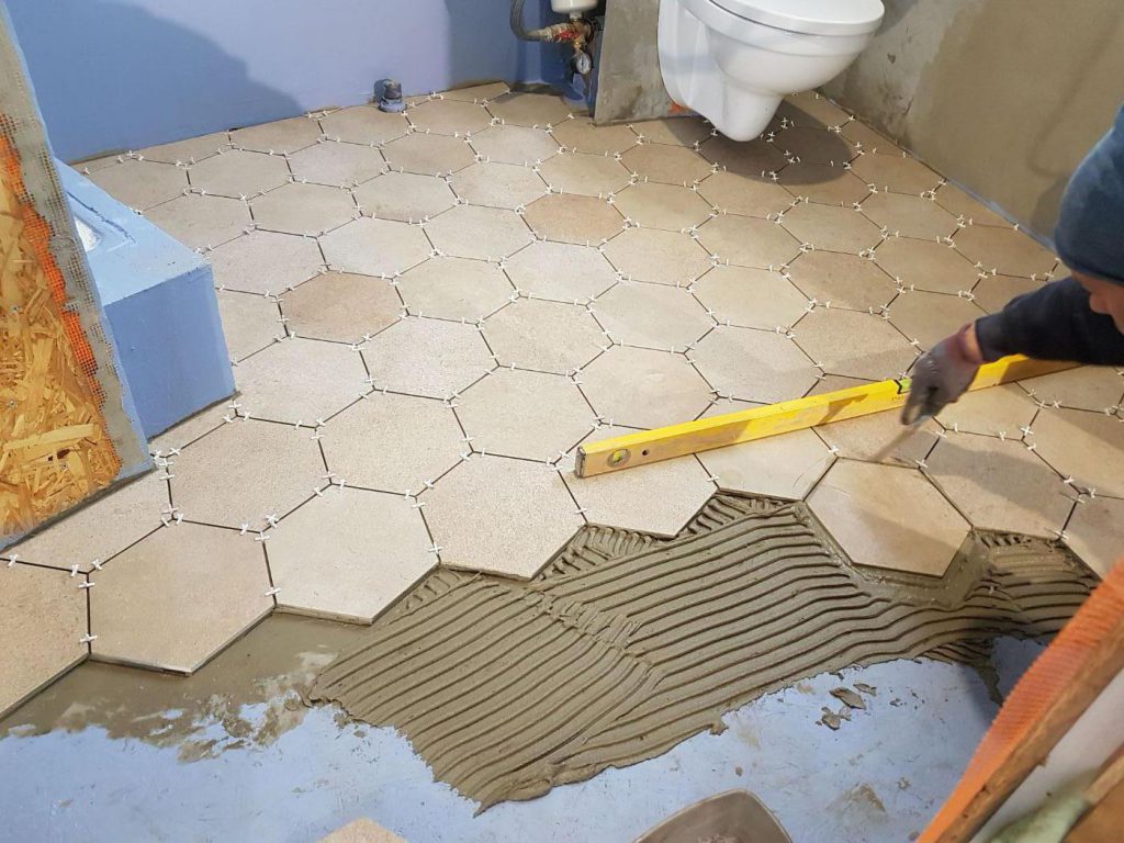 Visų rūšių vidaus ir lauko plytelių klijavimas