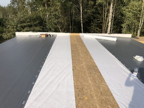 PVC stogo danga ir stogo dengimas