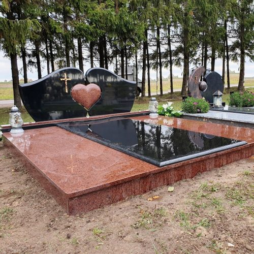 PAMINKLAI IR GRANITO PLOKŠTĖS