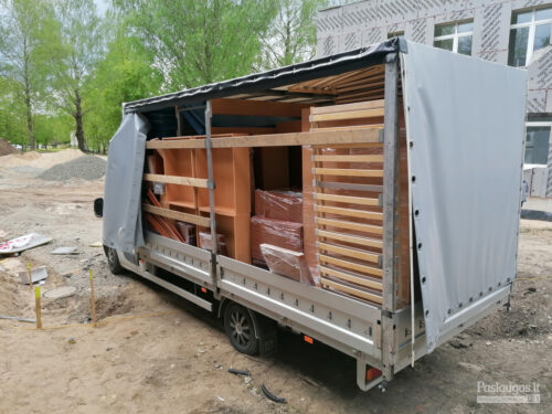 Perkraustymo – transporto paslaugos