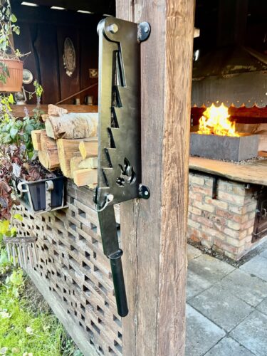 rankinė malkų skaldyklė